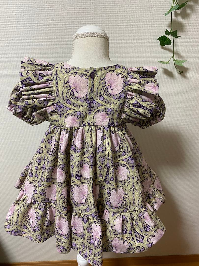 ハンドメイド　フリルウエストギザーワンピース