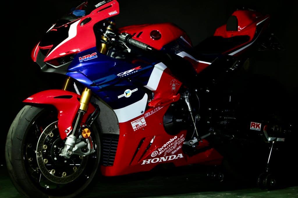 CBR1000RR-R用 ROUTE33.jp ウィングレットスライダー(赤)