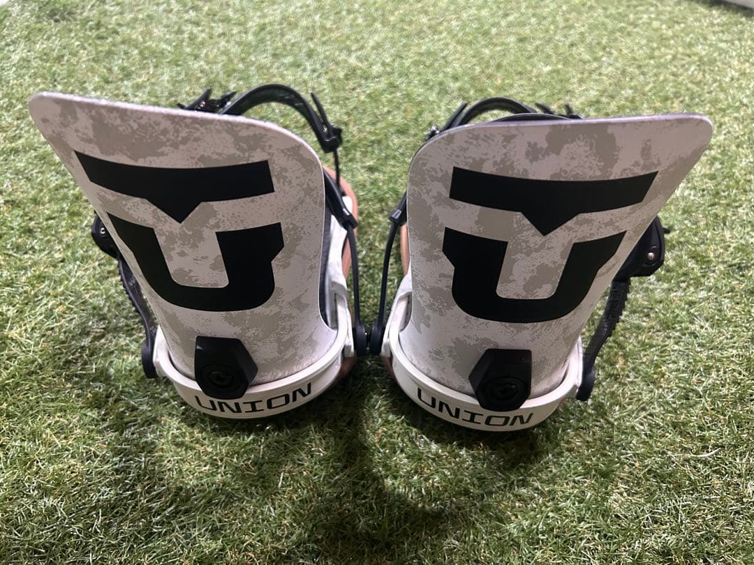 UNION スノーボード ビンディング ストラータ Mサイズ 25-26最終値下