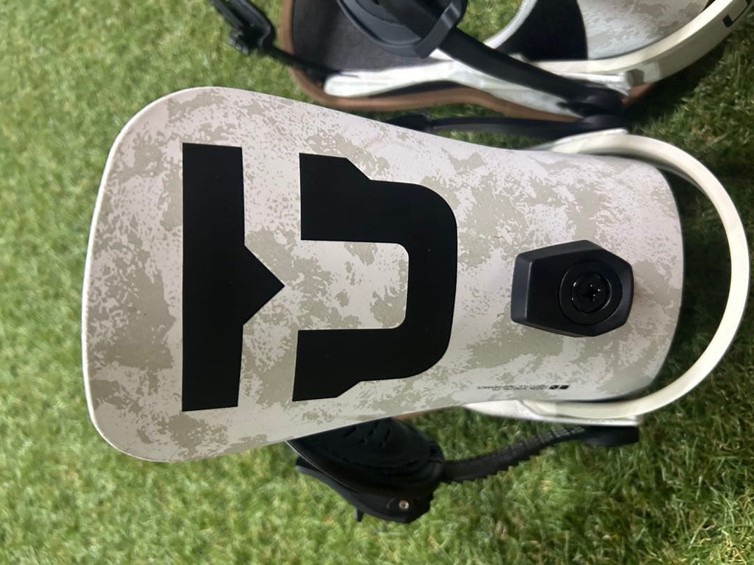 UNION スノーボード ビンディング ストラータ Mサイズ 25-26最終値下