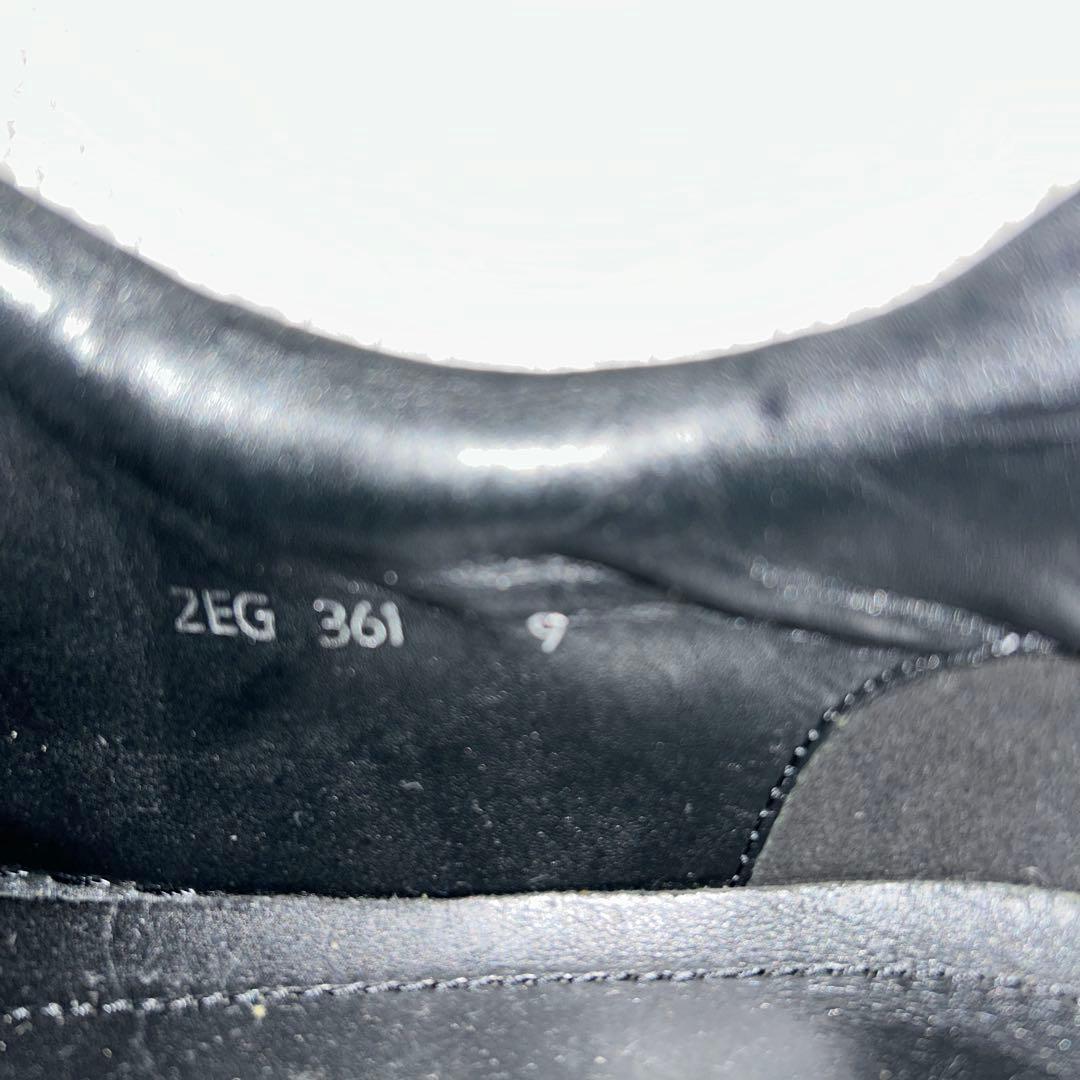 プラダ　スニーカー