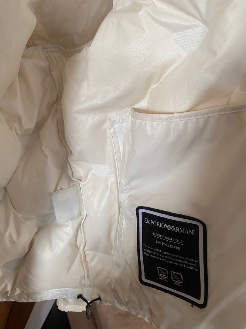 【出品今日で終わります】Emporio Armarni/52/ダウンジャケット