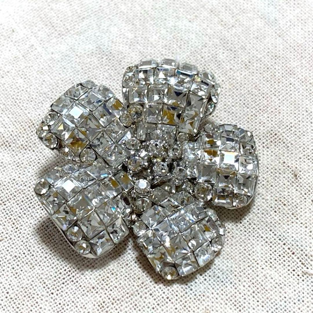 フォクシー　フラワー　ブローチ　Fleur 定番