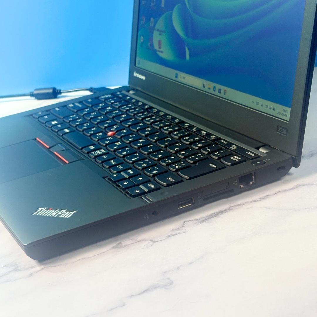 【お買得】SSD搭載でサクサク動作！カメラ付・Windows11・ノートパソコン