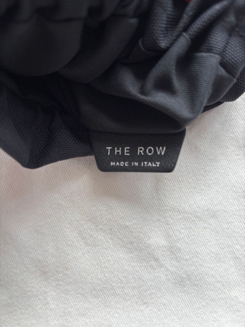 dizzyd　THE ROW スポーティ ポーチ　ナイロン　ブラック　黒