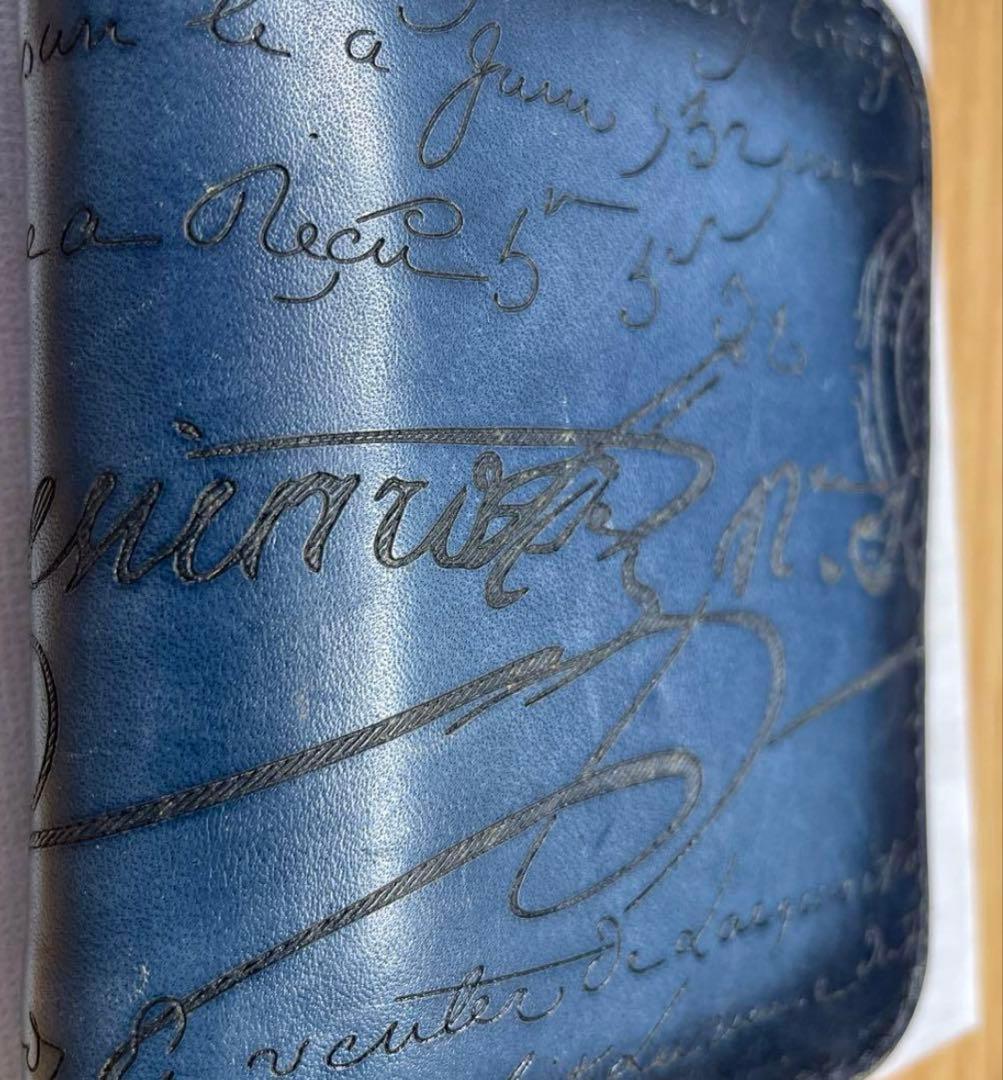 【ベルルッティ】限定色ダークブルー　ワパ　スクリプトレザー　ケース　財布