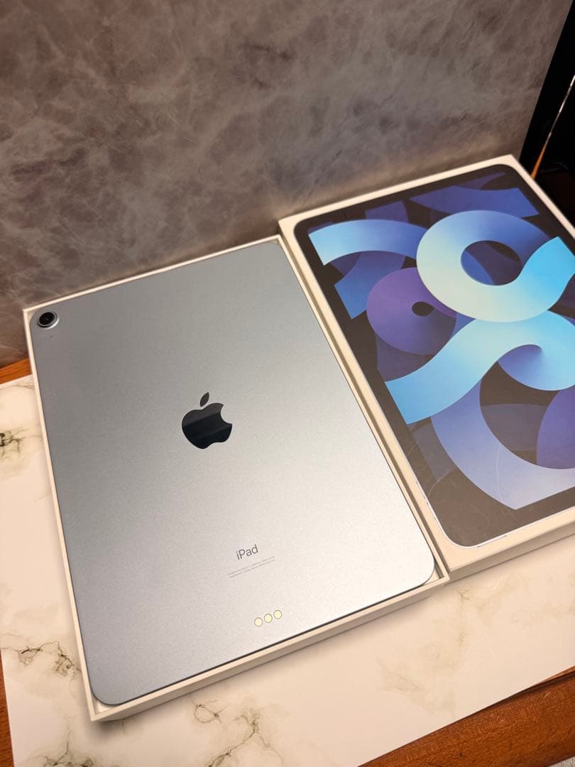 Apple iPad スカイブルー 本体のみ