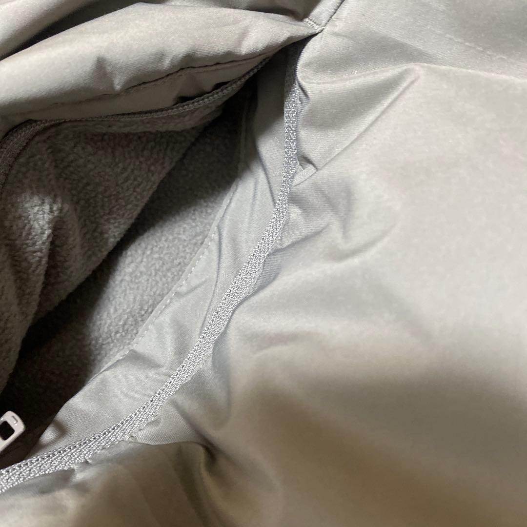 2025年　完売品　ユニクロ　シームレスダウン　ショートコート　M グレイ