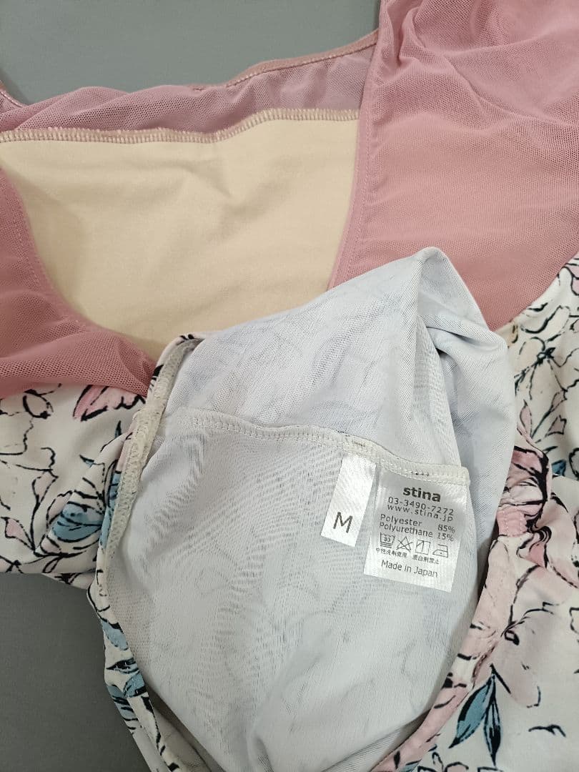 stina　スティナ　Mサイズ　長袖　タイプT　花柄　ピンク　人気　中古美品