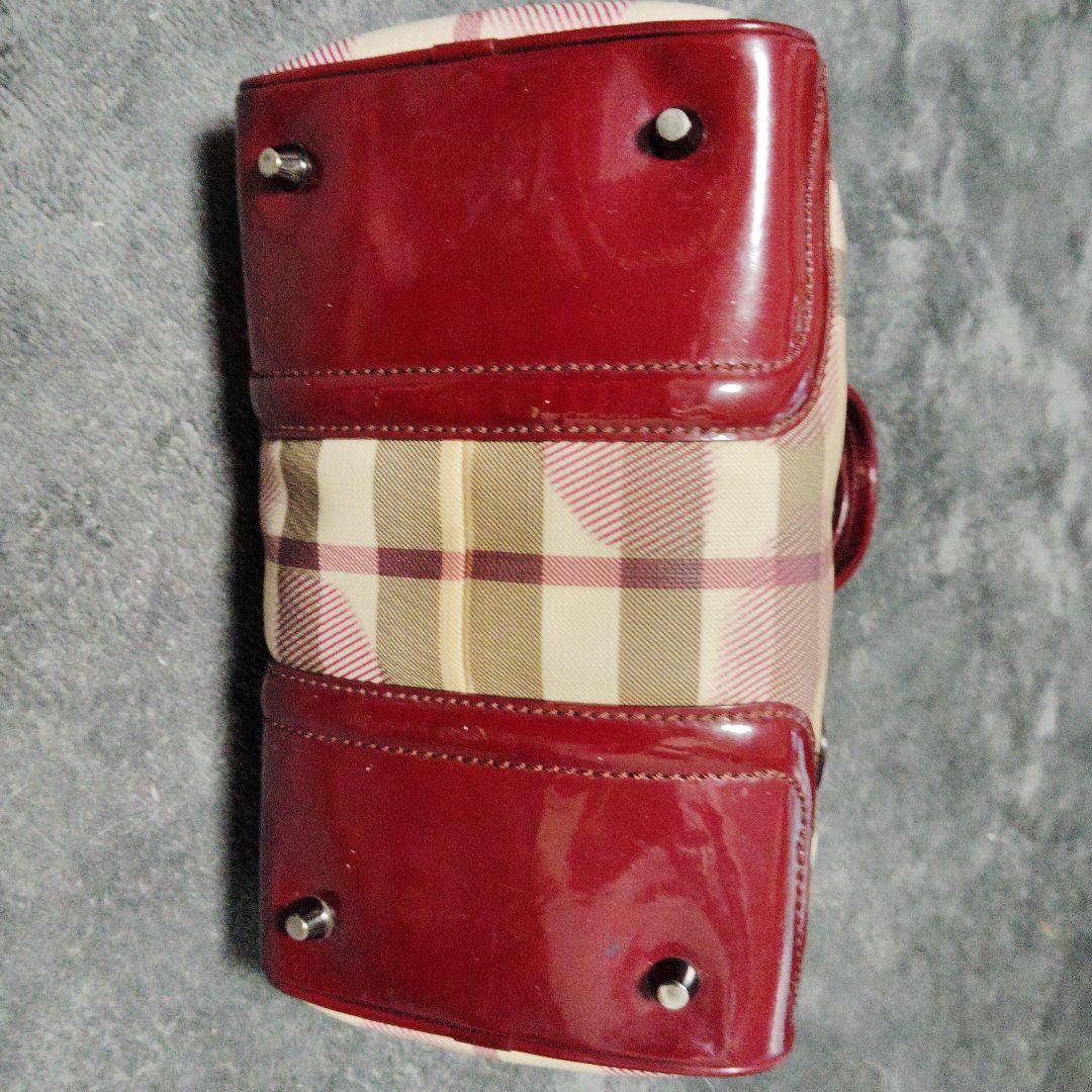 BURBERRY エナメル ハート ハンドバッグ ミニボストン