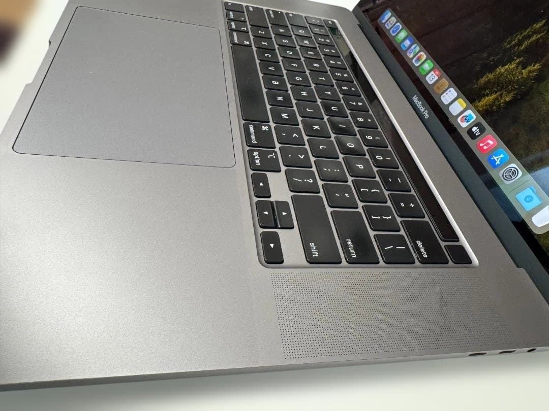 MacBook Pro 2019 16インチ Core i9 64GB US配列