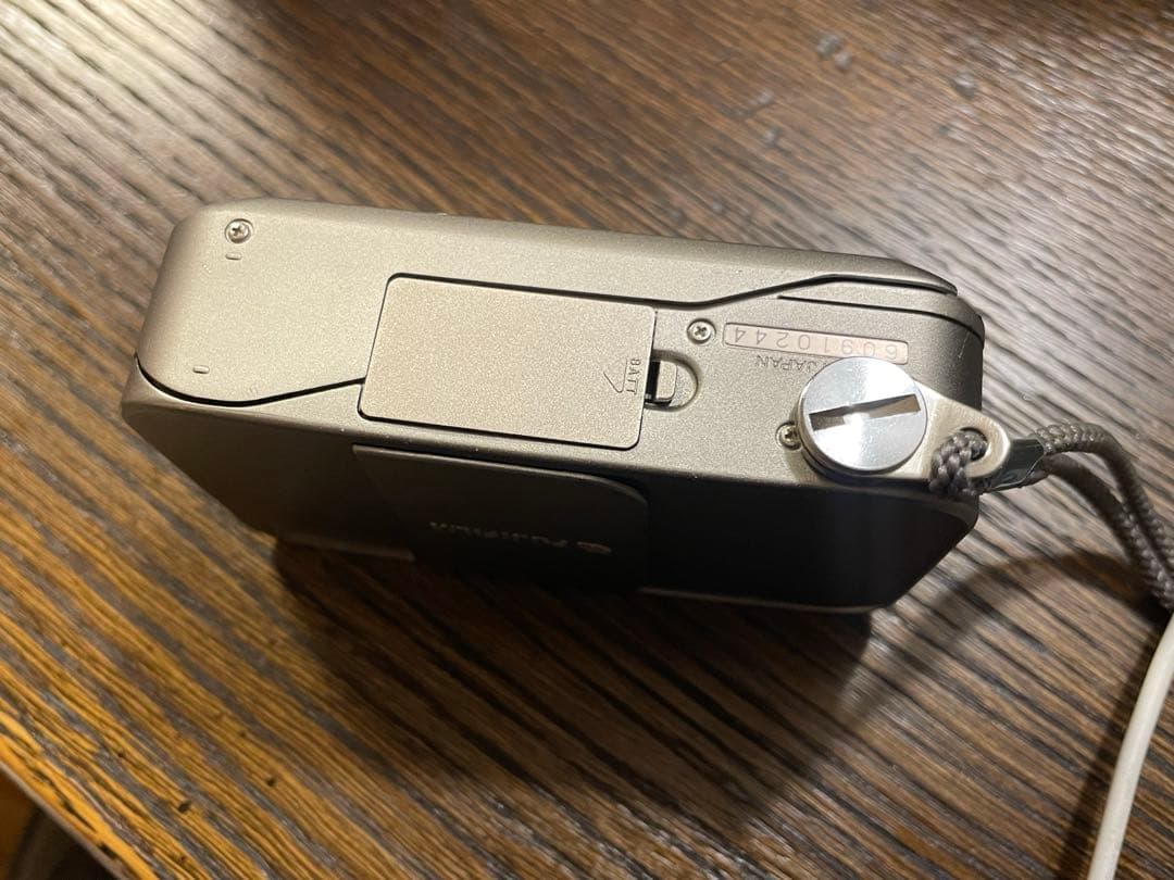 【ジャンク】FUJIFILM CARDIA mini TIARA 元箱付き