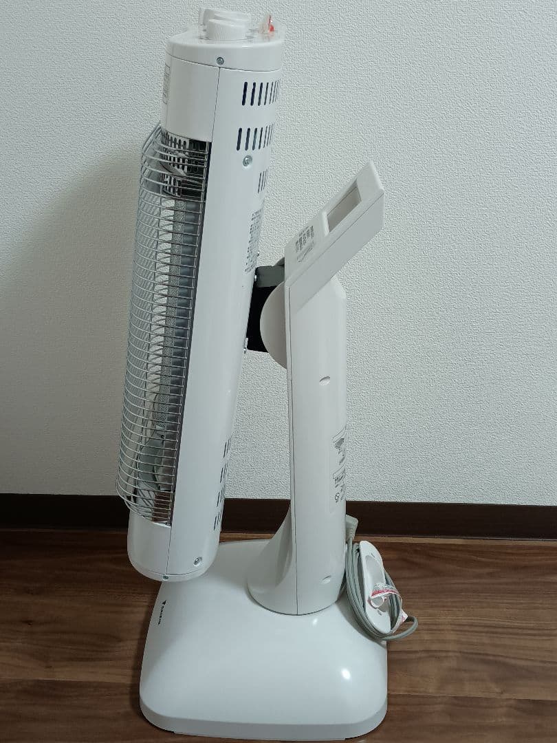 美品 遠赤外線暖房機 セラムヒート ダイキン ERFT11MS 電気ストーブ
