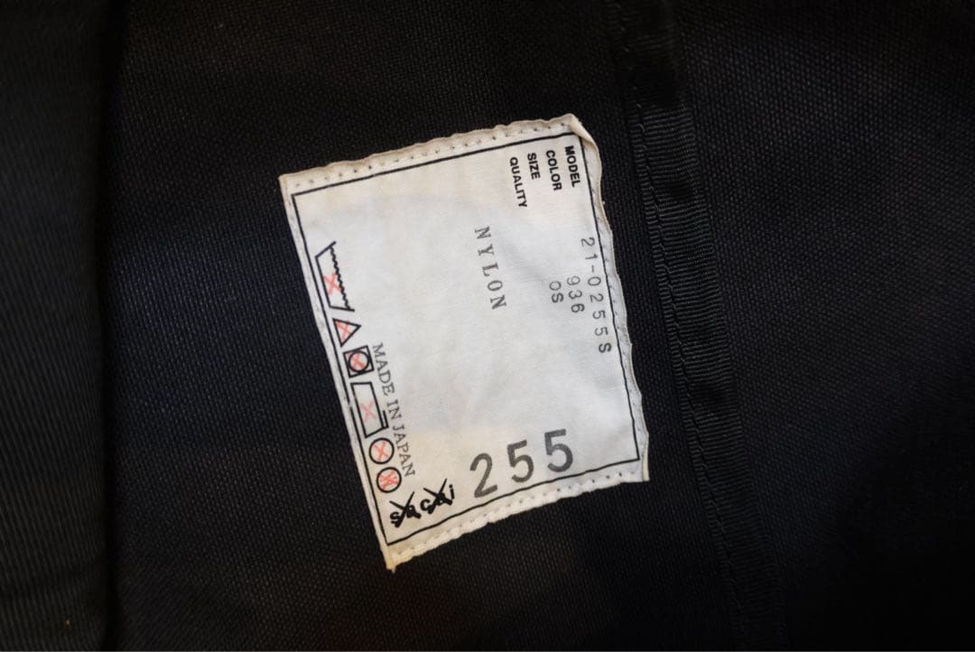 sacai kaws トートバッグ　Mサイズ