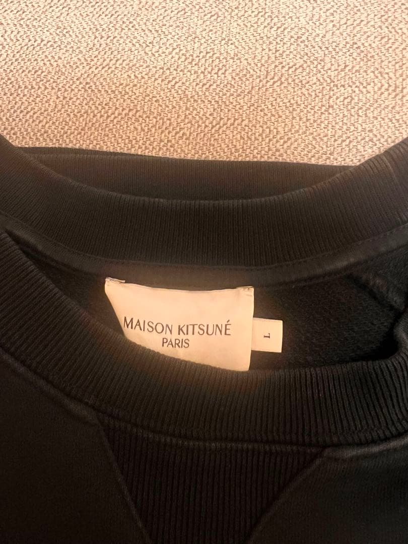 MAISON KITSUNÉ 黒トレーナー L