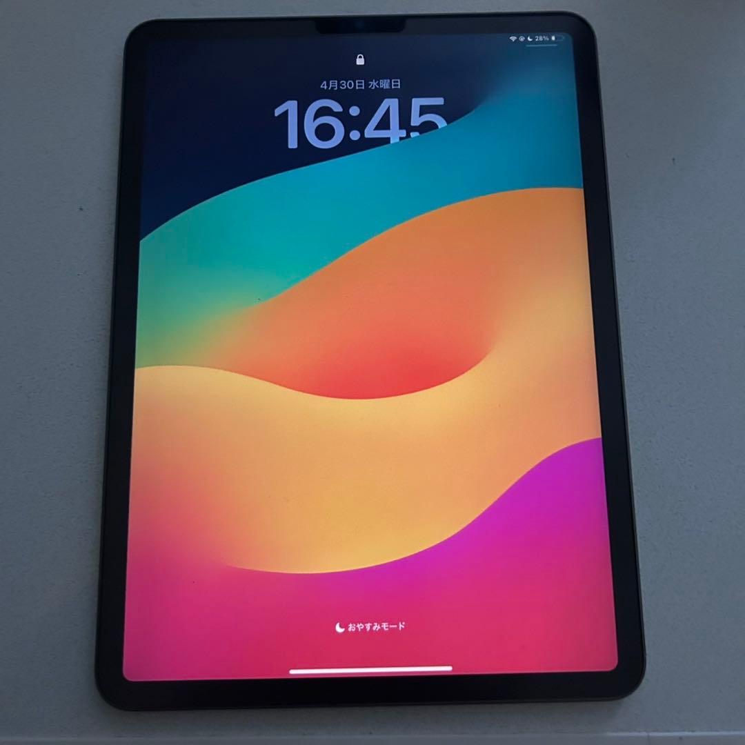 iPadPro11インチ代3世代、キーボード、appleペンシル付き