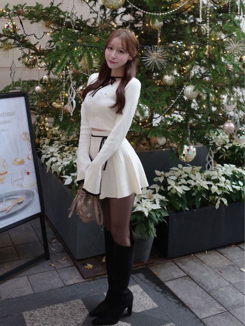 新品タグ付 ダーリッチ ウエストオープンリボンデザインニットミニワンピース F