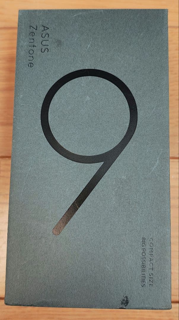 【新品未】ASUS ZenFone 9 (RAM 8GBモデル)　本体 ホワイト