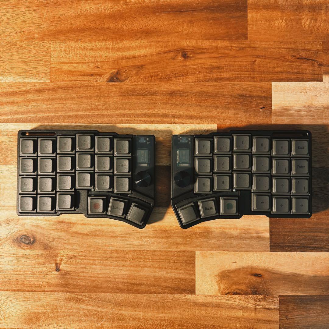 【ほぼ新品】Cornix LP 無線分割キーボード