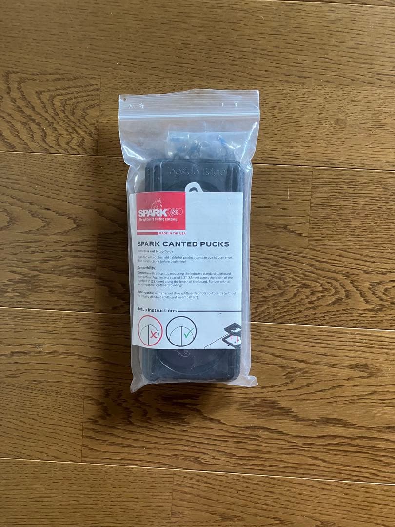 SPARK R&D Spark Canted Pucks 黒　新品