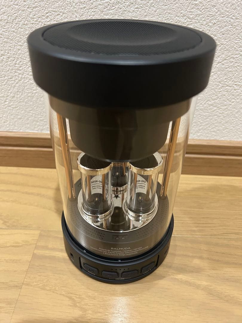 バルミューダ　BALMUDA　M01A ワイヤレススピーカー