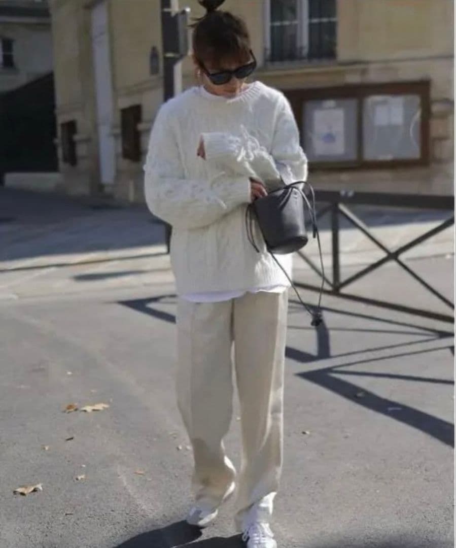 【1度着用のみ美品】 ジプソフィア ケーブルニットプルオーバー リボン