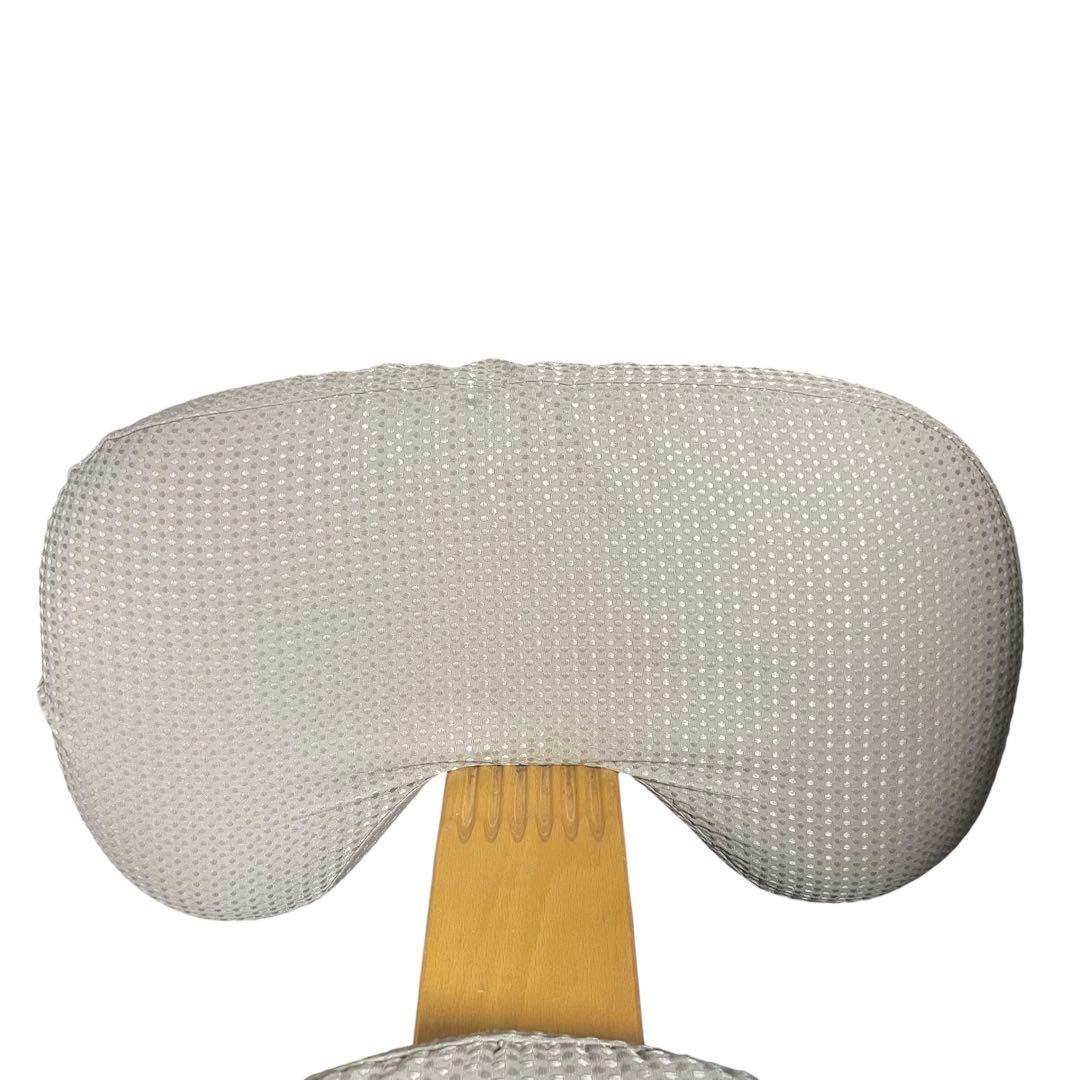 リボ社　バランスチェア　座面カバー付き　姿勢が良くなる椅子　バランスイージー