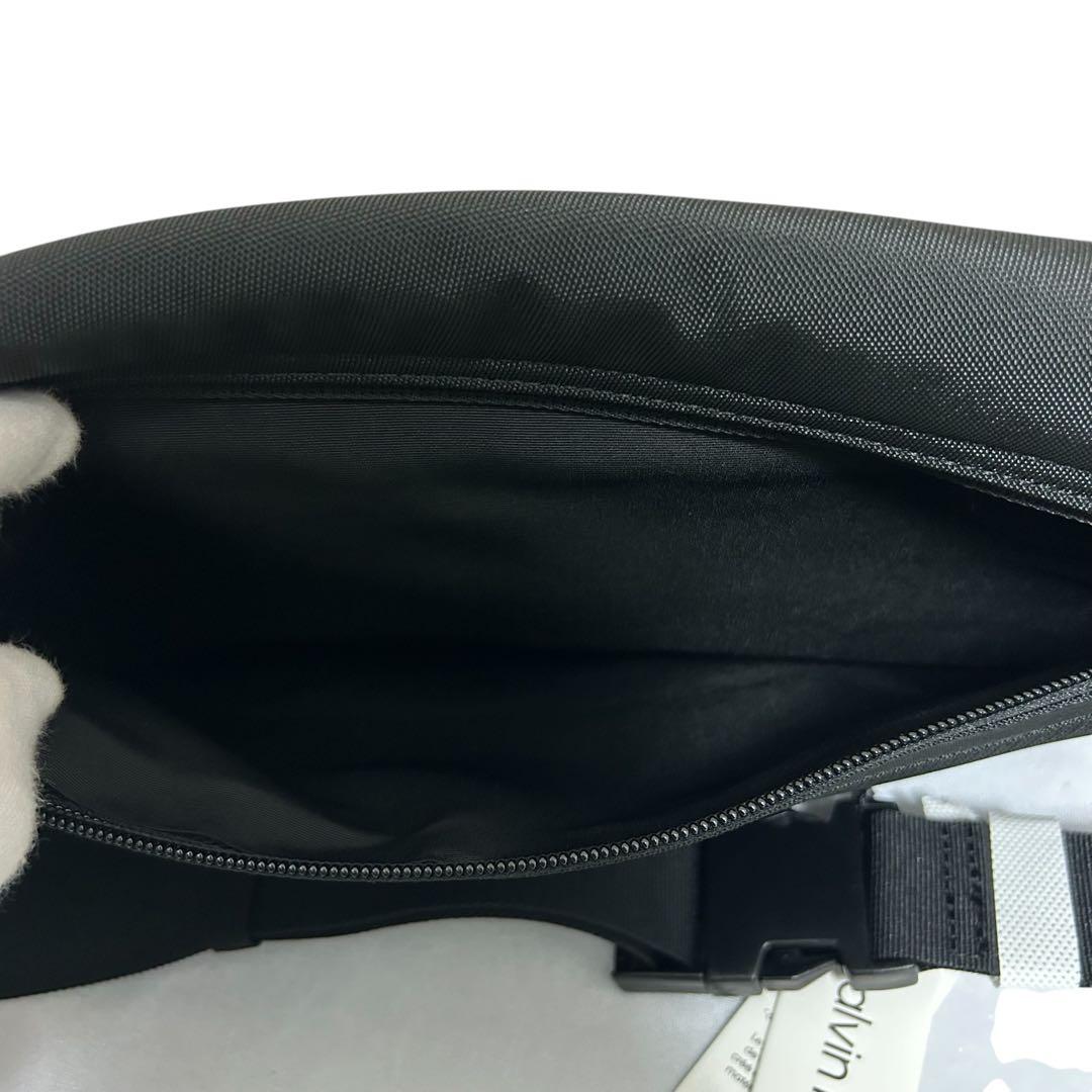 【新品】  ユーティリティ メッセンジャー スリングバッグ