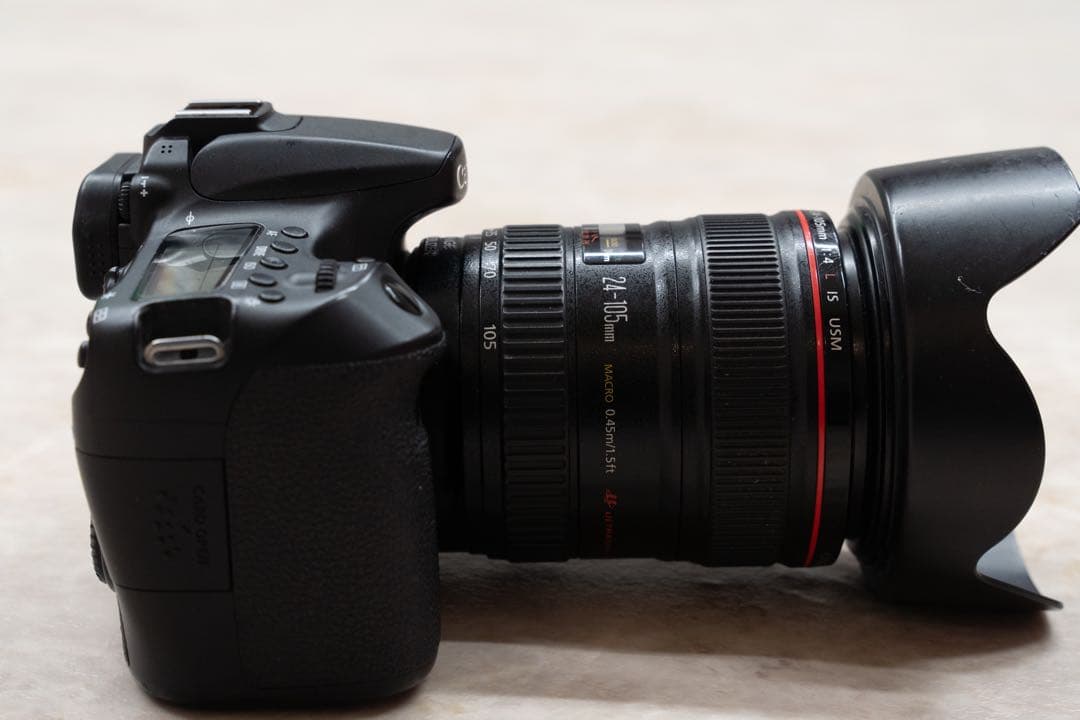 【カメラを始めたい方にオススメ！】Canon EOS 70D +レンズ3本セット