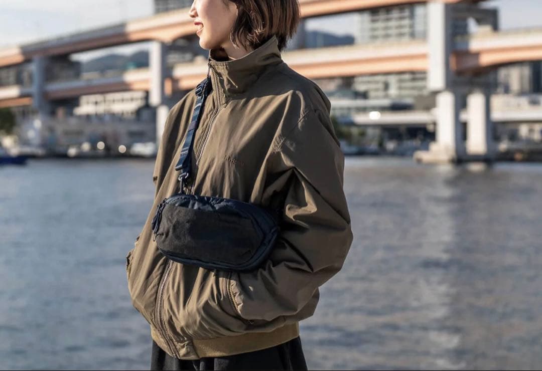 バッグ ABLE CARRY Core Sling Midnight Blue