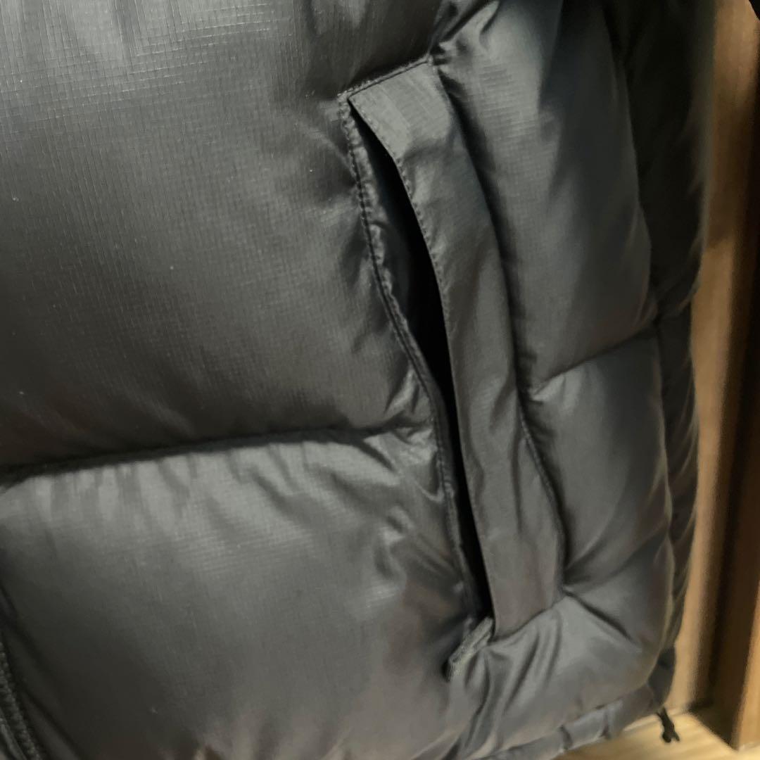 ヌプシ　ダウン　レディース　Mサイズ　ブラック