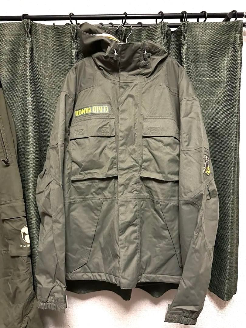 浅*行様 BURTON RONIN セットアップ　ミリタリーデザイン　オリーブグ
