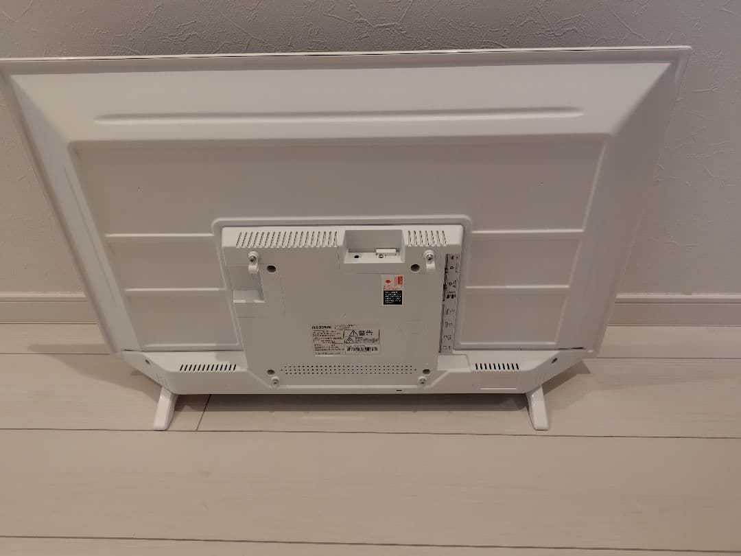 【値下げ】アイリスオーヤマ 液晶テレビ LT-32C320W 32V型 ホワイト