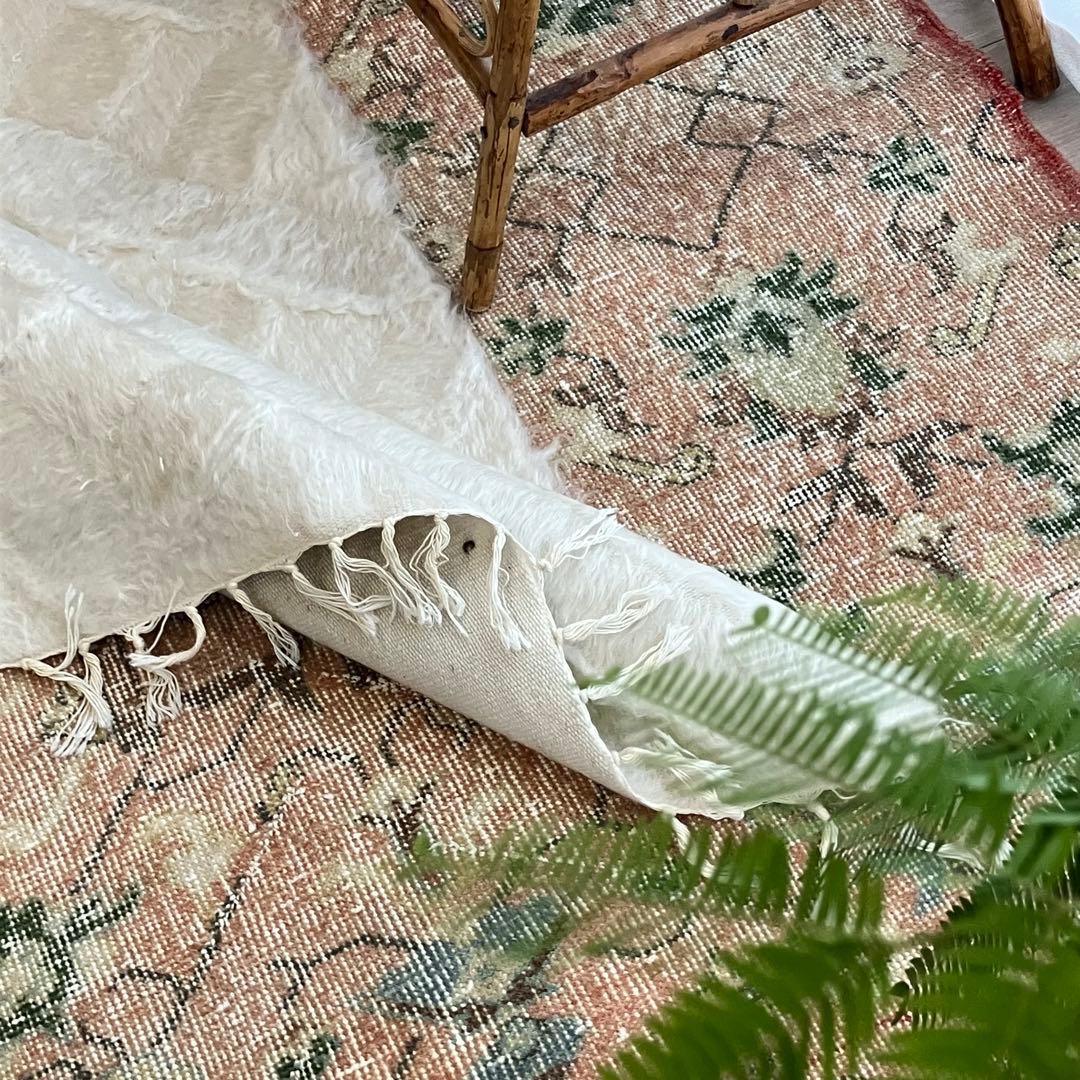 ラスト白　新品wool100％ホワイト バッターニエ　トルコヴィンテージラグ