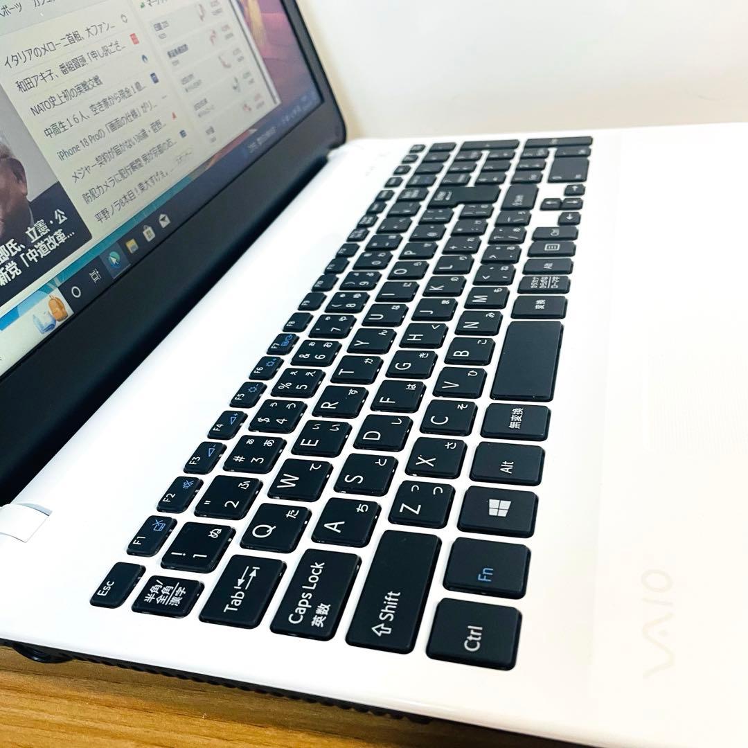 美麗VAIOデザイナーズホワイトSSD1テラメモリ8ギガwin11オフィスDVD