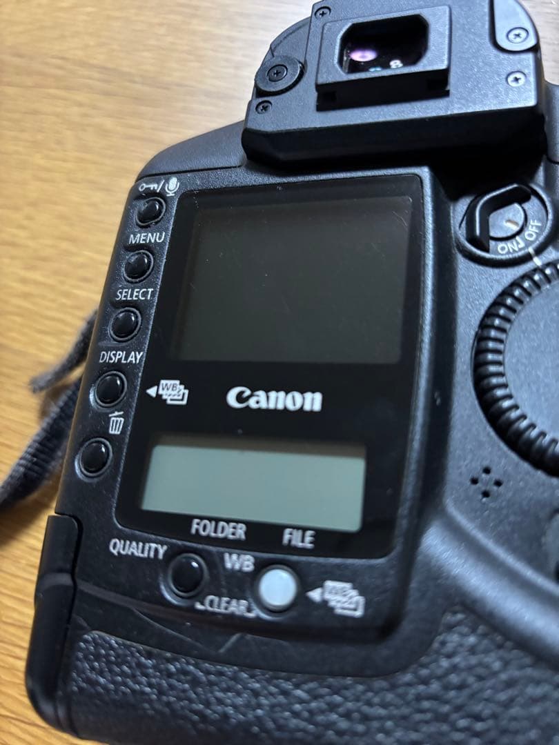 【限定値引き中】Canon EOS-1D デジタル一眼レフカメラ バッテリー付