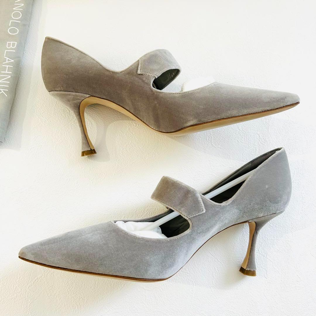 ゆ*ん様 定価15万円【未使用】マノロブラニク　25.5cm ビジュー　ストラッ