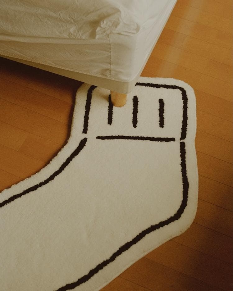 UNIVERSAL PRODUCTS / Noritake　ソックス型ラグマット