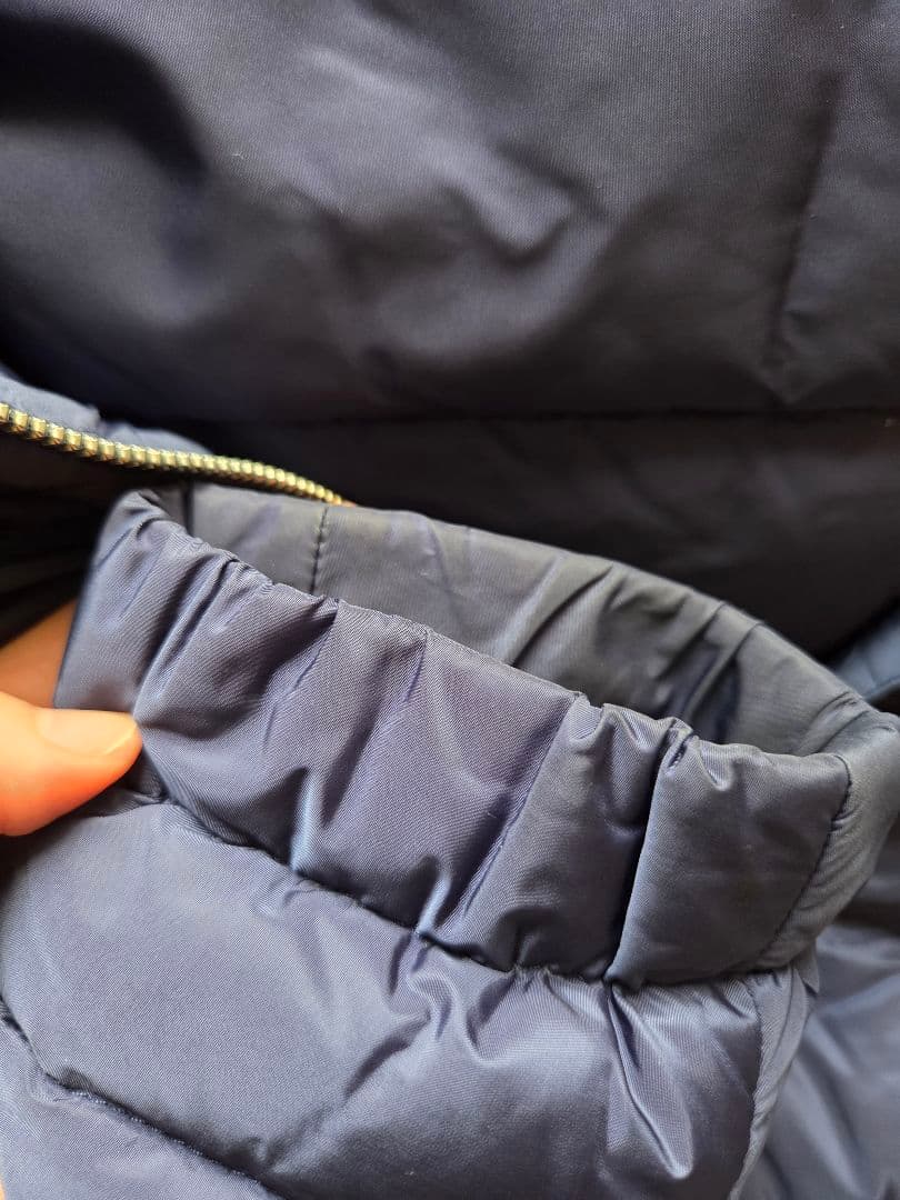 PRADA 29X544　ダウンジャケット フード付き