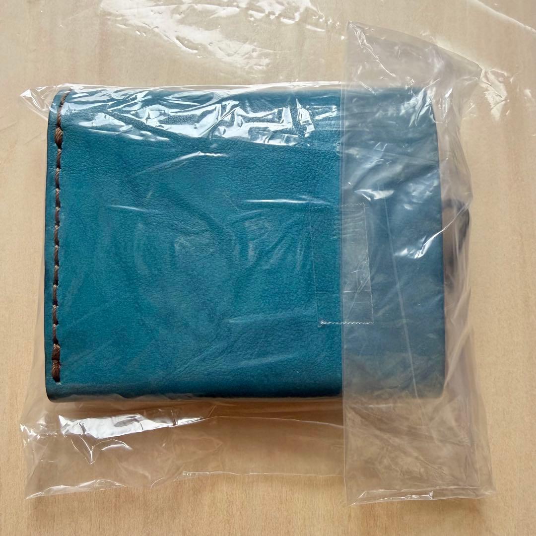 HERZ 小型の二つ折り財布 限定色 セルリアンブルー ヘルツ