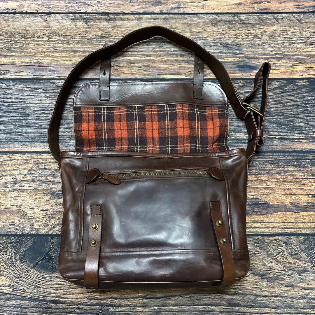 バッグ GANZO HORWEEN / leather messenger bag