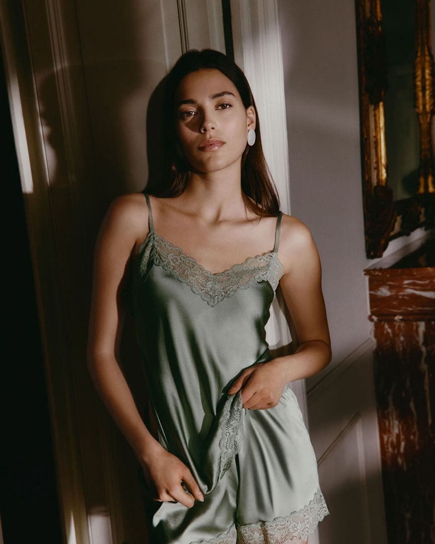 新品 intimissimi レース付き シルク スリップ グリーン