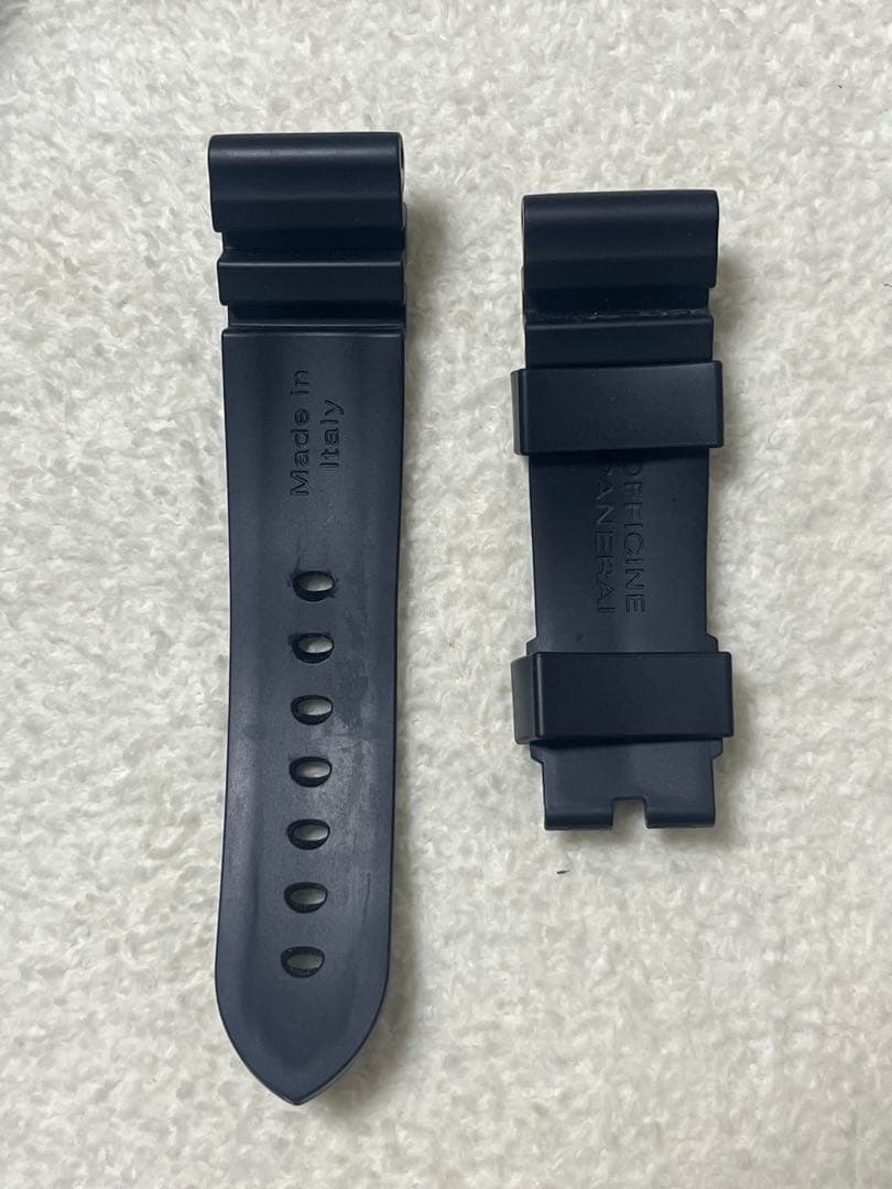 【極美品]PANERAI パネライ　純正ラバーストラップ
