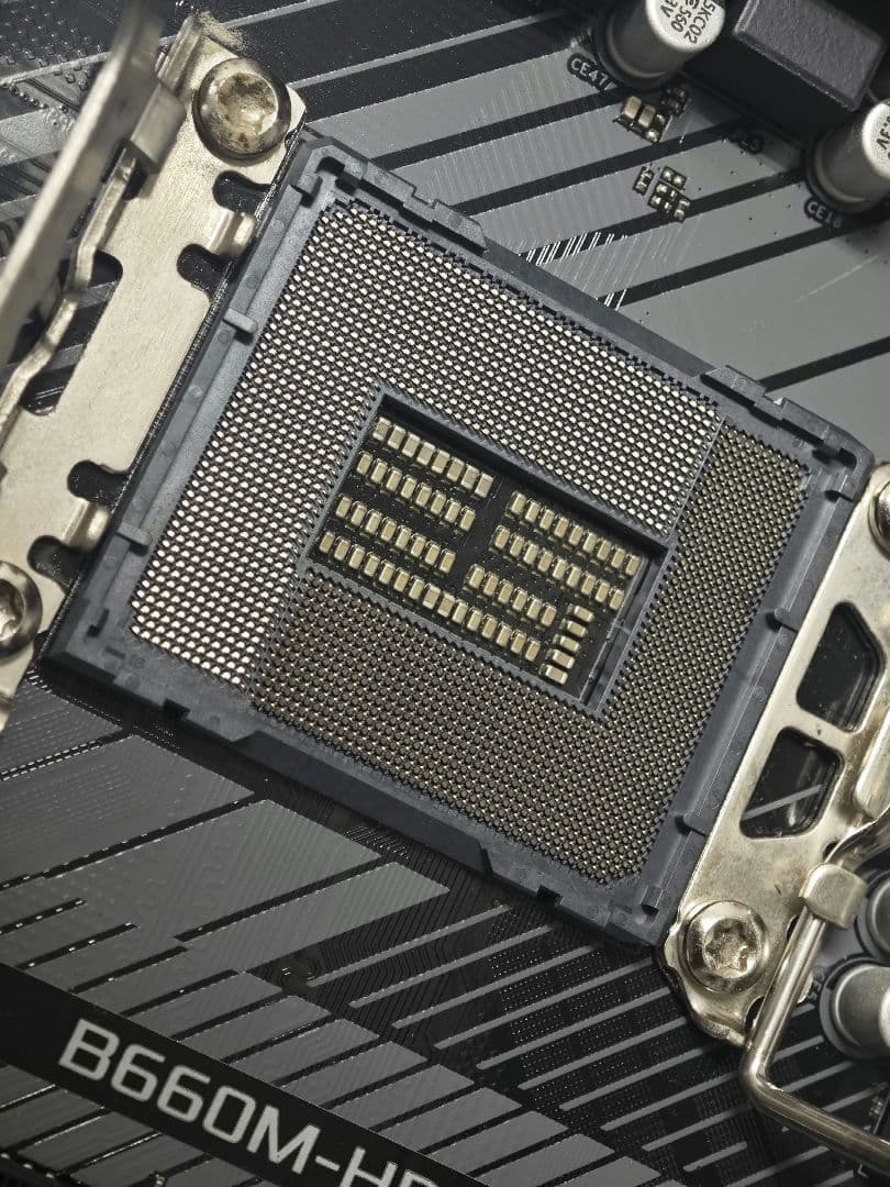 asrock b660mと i5 12400f ジャンク品