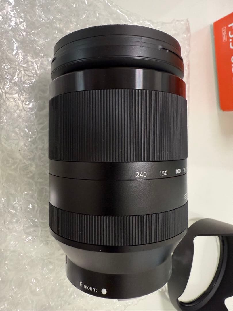 新品同様品　ソニー　SEL24240