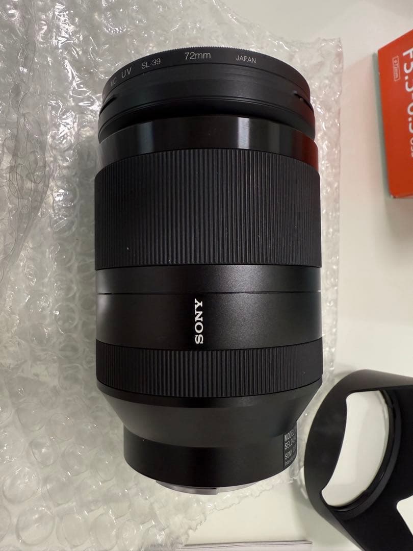 新品同様品　ソニー　SEL24240