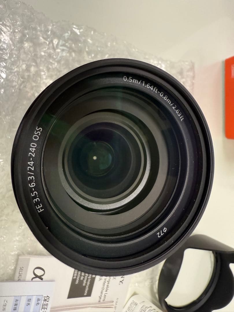 新品同様品　ソニー　SEL24240