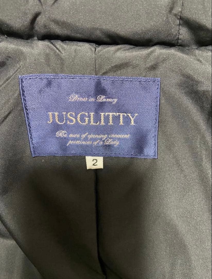 ジャスグリッティー　フード付きダウンコート