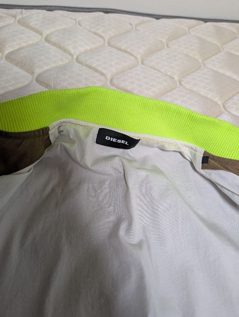 DIESEL ジャンパー ブラウン/ネオンイエロー