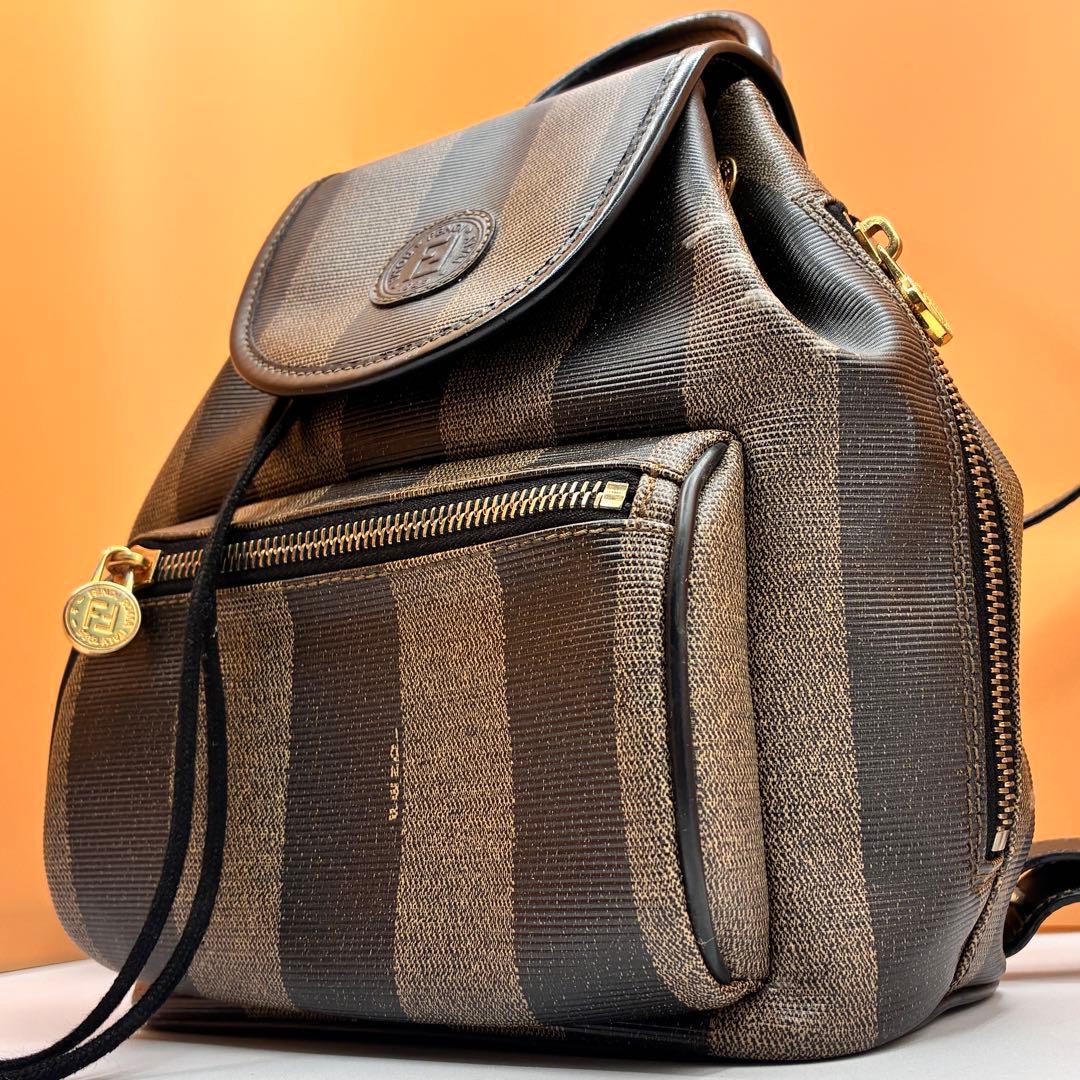 【希少】FENDI リュック ペカン柄 バックパック 巾着 レザー PVC 黒